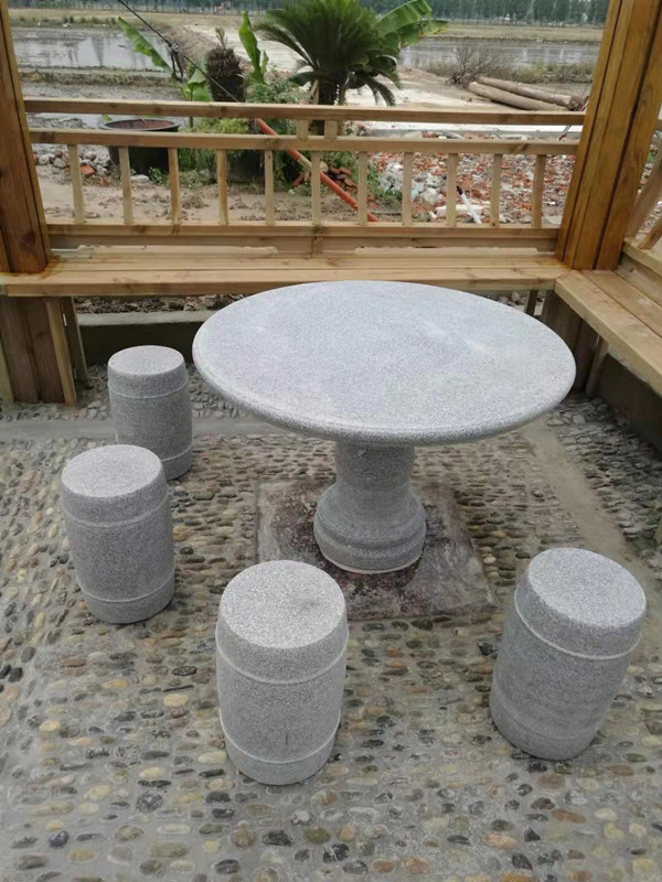 庭院石桌石凳